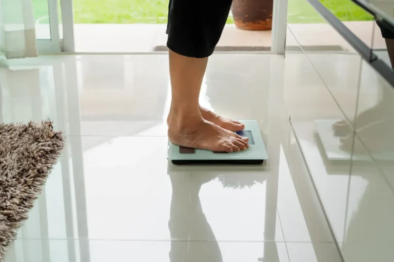 woman-on-scale
